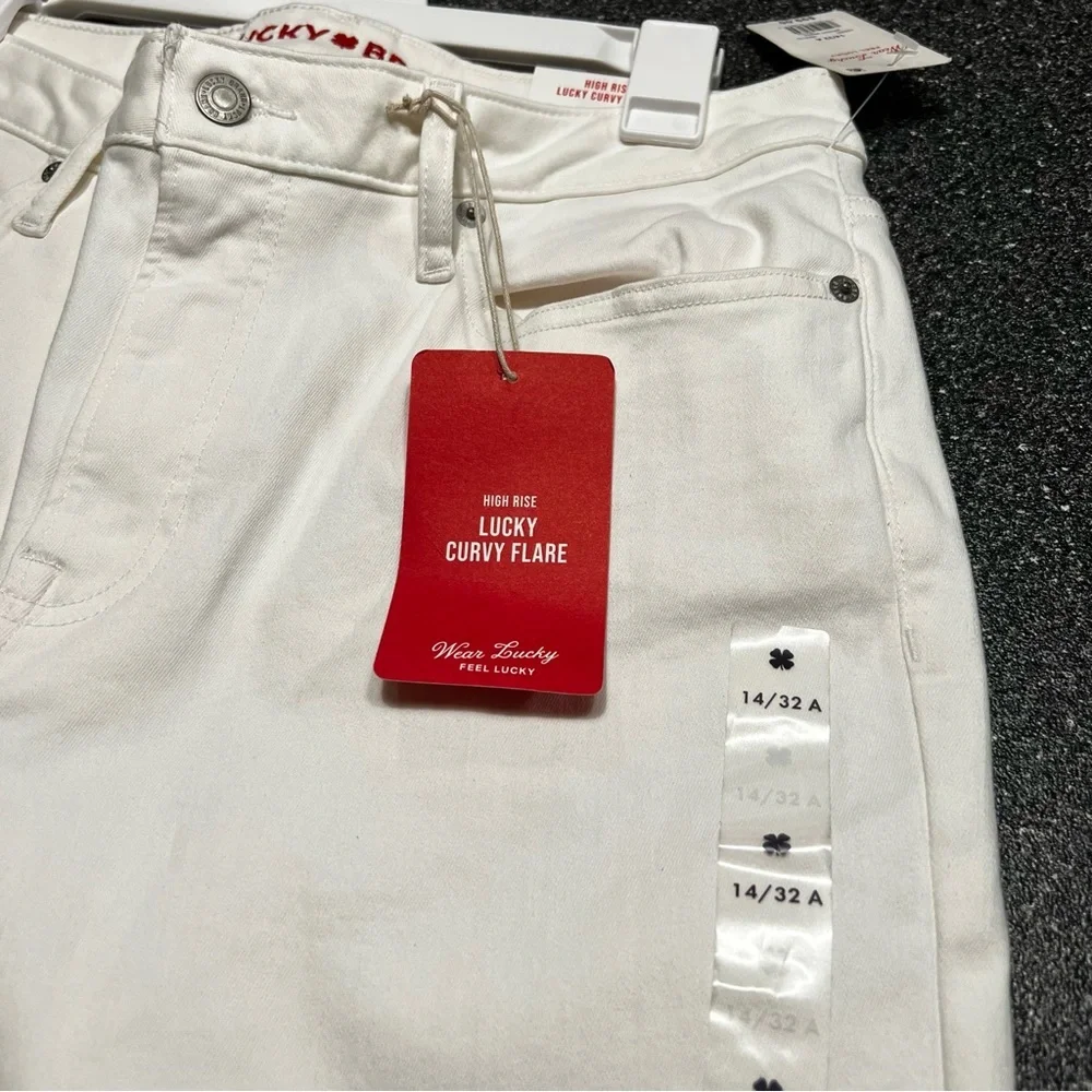 NWT Lucky Brand Women's White High Rise Curvy Flare Jeans - Picture 5 of 9